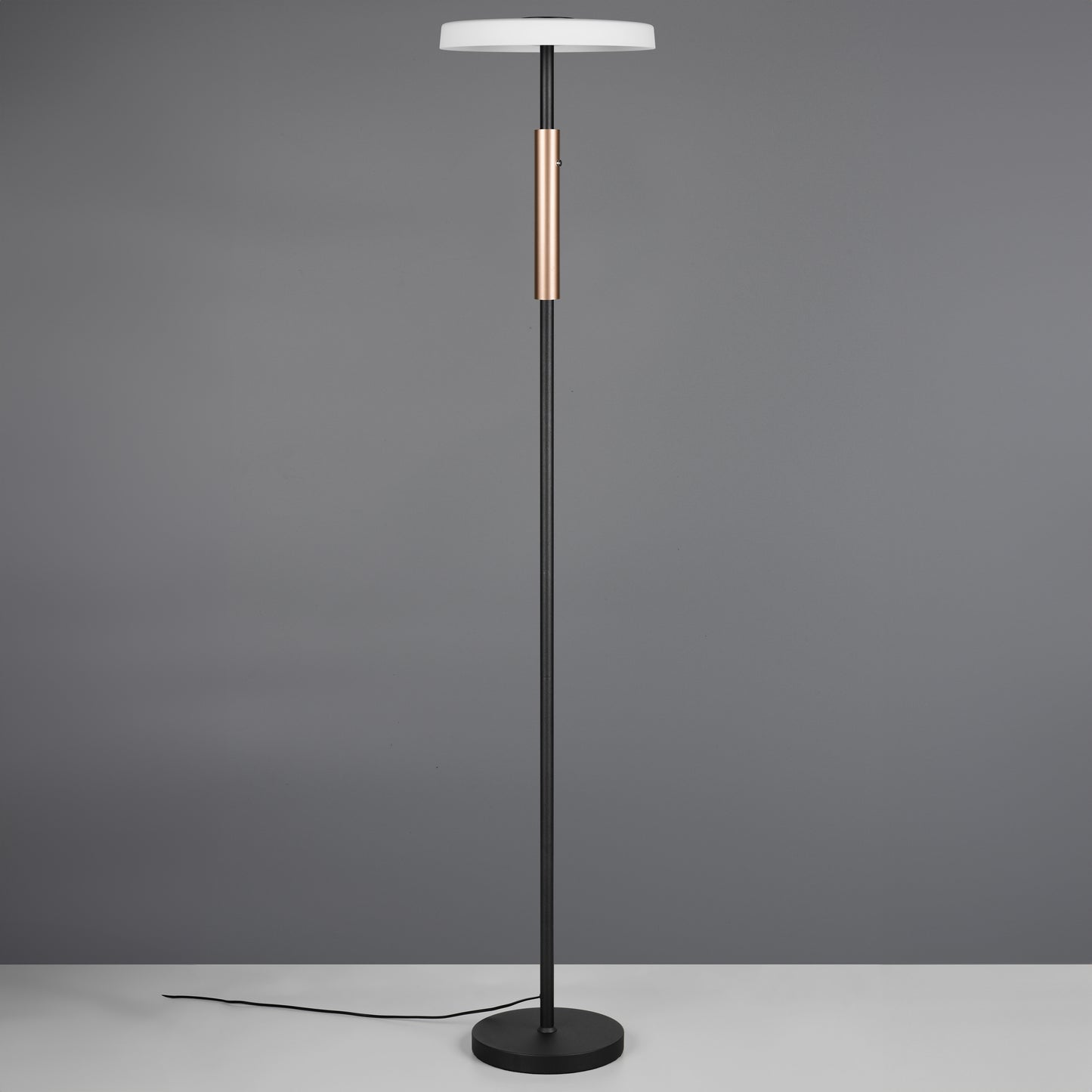 Celeste golvlampa, vitt glas